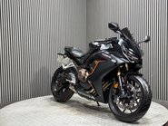 Honda CBR 2023 ONLY 4K LONG MOT WARRANTY 1 OWNER 650CC 3