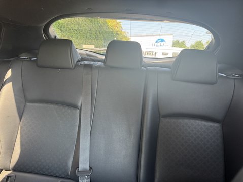 Toyota C-HR 1.8 VVT-h Excel SUV 5dr Petrol Hybrid CVT Euro 6 (s/s) (122 ps) 9