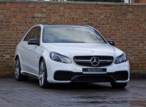 Mercedes-Benz E Class AMG 27