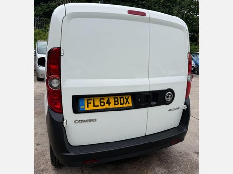 Vauxhall Combo 1.3 CDTi 2000 ecoFLEX 16v Panel Van 3dr Diesel Manual FWD L1 H1 (126 g/km, 13
