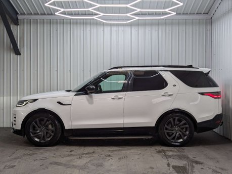 Land Rover Discovery 3.0 Discovery R-Dynamic S D MHEV Auto 4WD 5dr 14