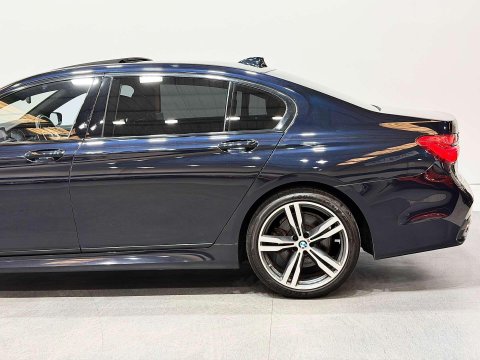 BMW 7 Series 3.0 740Ld M Sport Saloon 4dr Diesel Auto xDrive Euro 6 (s/s) (320 ps) 19