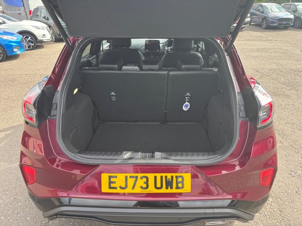 Ford Puma VIVID RUBY EDITION 10