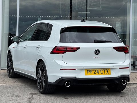 Volkswagen Golf GTI TSI DSG 7