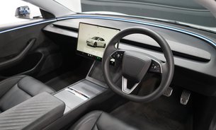 Tesla Model 3 LONG RANGE AWD Enhanced Autopilot AutoPark & Summon              2