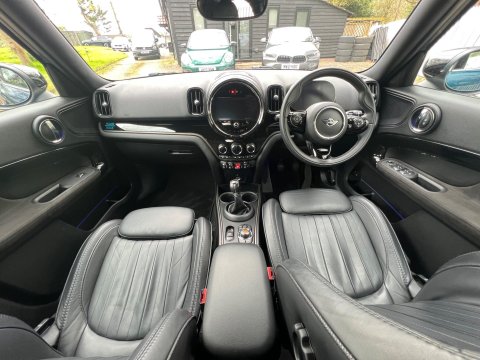 Mini Countryman COOPER BOARDWALK EDITION 48