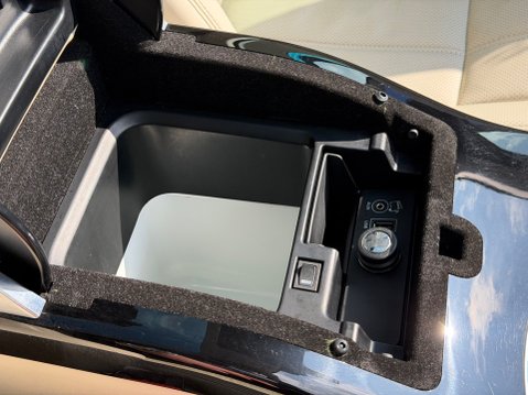 Land Rover Range Rover TDV6 VOGUE SE 26
