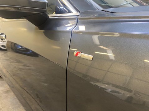 Audi A6 2.0 TDI 40 S line S Tronic Euro 6 (s/s) 4dr 44