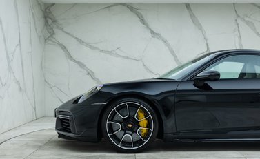 Porsche 911 Turbo S (992) 37