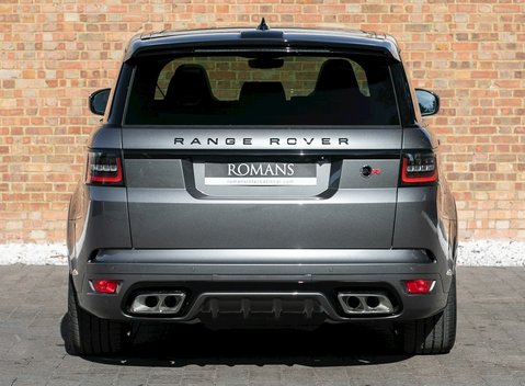 Land Rover Range Rover Sport 5.0 SVR 5