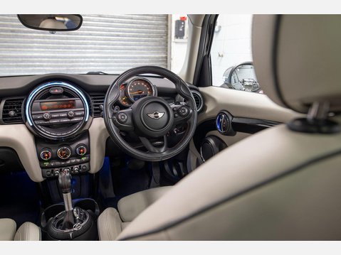 Mini Hatch 2.0 Cooper S Auto Euro 6 (s/s) 5dr 29