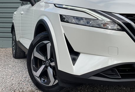 Nissan Qashqai DIG-T N-CONNECTA MHEV