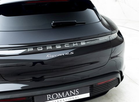 Porsche Taycan 4S Sport Turismo 25