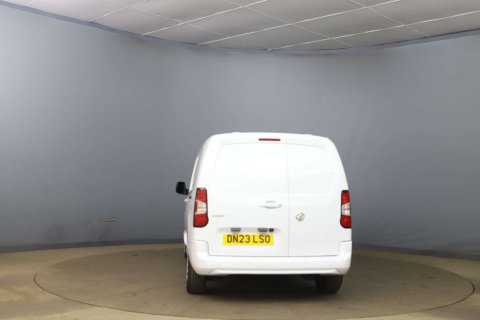 Vauxhall Combo 1.5 Combo 2300 Professional Turbo D S/S 4