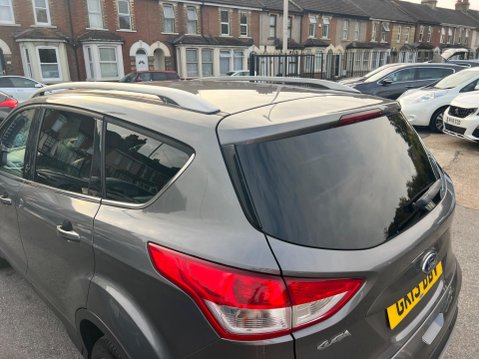 Ford Kuga 2.0 TDCi Titanium AWD Euro 5 5dr 17
