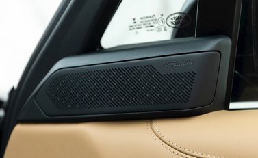 Land Rover Range Rover P400 Autobiography LWB 7 Seater 21