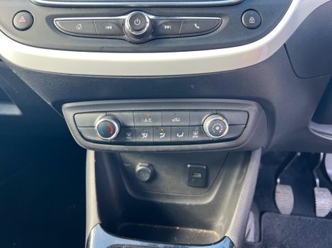 Vauxhall Crossland X 1.2 Griffin Euro 6 (s/s) 5dr 30