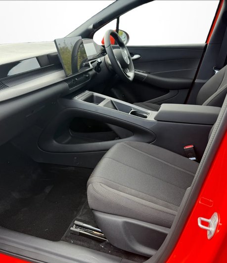BYD Dolphin G 1.5 DM-i Boost 5dr Auto