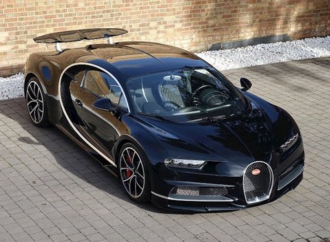 Bugatti Chiron 2