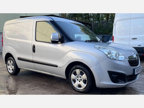 Vauxhall Combo 1.3 CDTi 2000 16v Sportive Panel Van 3dr Diesel Manual FWD L1 H1 (133 g/km, 5