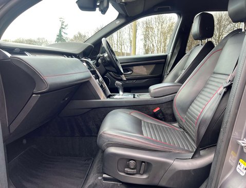 Land Rover Discovery Sport 2.0 Discovery Sport R-Dynamic HSE Auto 4WD 5dr 36