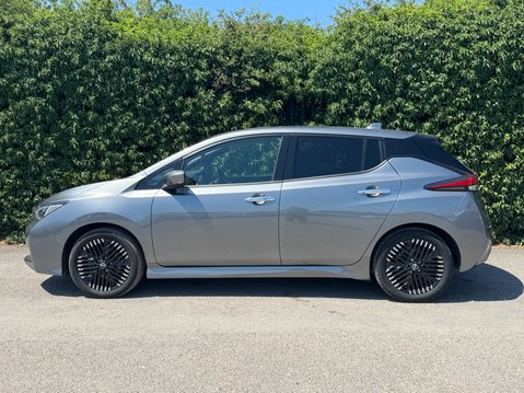 Nissan LEAF N-Connecta Hatchback 5dr Electric Auto (150 ps) 33