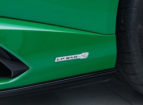 Lamborghini Huracan Tecnica 36