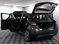 Nissan LEAF LAUNCH EDITION 21