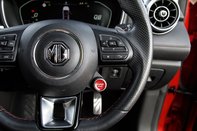 MG HS EXCLUSIVE DCT 18