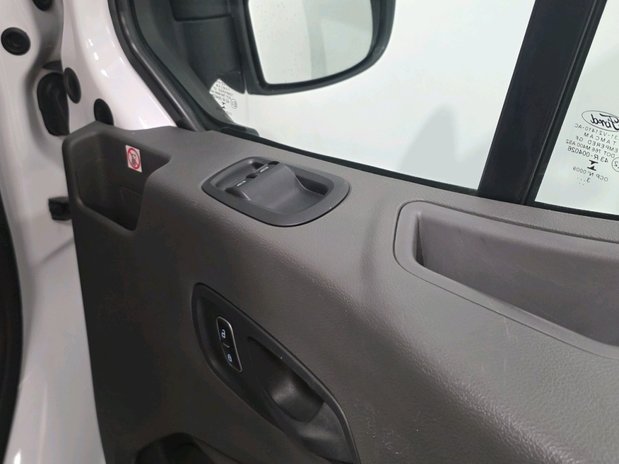 Ford Transit FORD TRANSIT 350 L3 DIESEL FWD 2.0 Eco Blue 350 130ps L3H2 Trend Double Cab 25