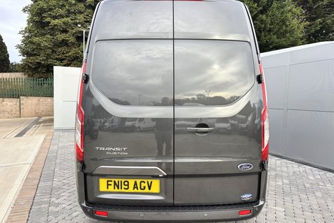 Ford Transit Custom 300 L2 H2 Limited 130 ps Panel Van 14