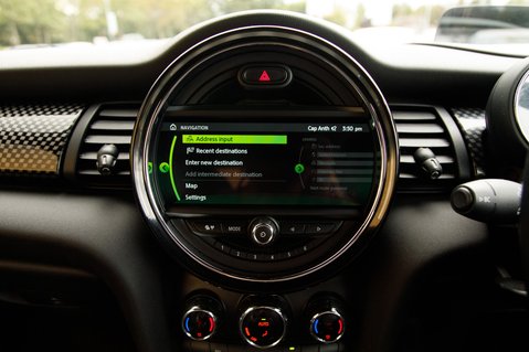 Mini Convertible COOPER S 19