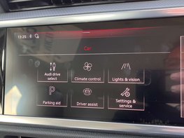 Audi Q3 1.5 Q3 Sport 35 TFSI Semi-Auto 5dr 44