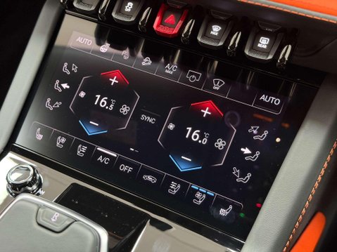 Lamborghini Urus 4.0 V8 BiTurbo 25.9kWh SE SUV 5dr Petrol Plug-in Hybrid Auto 4WD Euro 6 (80 81