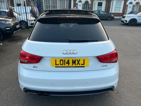 Audi A1 1.4 TFSI CoD Black Edition Sportback S Tronic Euro 5 (s/s) 5dr 5