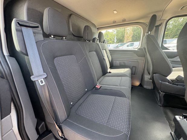 Ford Transit Custom Crew Cab [SOLD MM] AUTO LWB L2H1 Trend 280 Air Con Sport Alloys Camera Sens 17