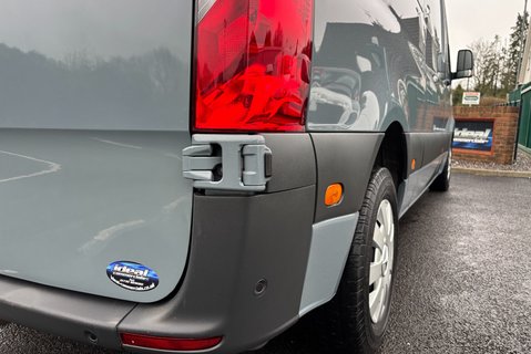 Mercedes-Benz Sprinter 315 Cdi Premium 9g-Tronic Mwb Lr Panel Van 24