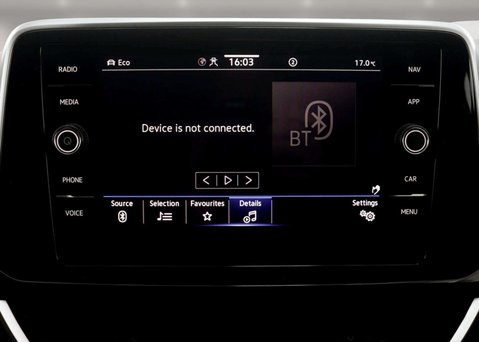 Volkswagen T-Roc 1.5 T-Roc R-Line TSI Semi-Auto 5dr 23