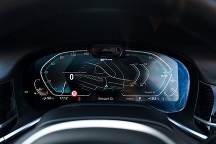 BMW 7 Series 745LE XDRIVE M SPORT PHEV 17