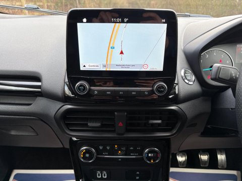 Ford Ecosport ST-LINE 14