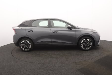 MG MG4 5dr 150kW SE EV Long Range Electric Auto