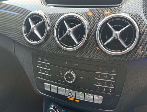 Mercedes-Benz B Class 2.1 B 200 AMG Line Premium+ D Auto 5dr 42