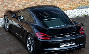 Porsche Cayman GT4 9