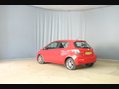Toyota Yaris VVT-I ICON PLUS 5
