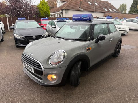 Mini Hatch 1.5 Cooper Euro 6 (s/s) 3dr 9