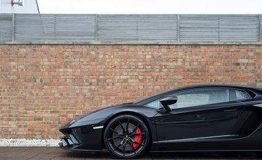 Lamborghini Aventador S LP740-4 27