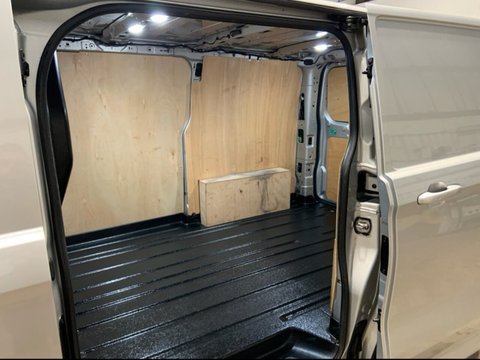 Ford Transit Custom 320 LIMITED L1H1 P/V ECOBOOST 12