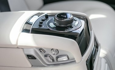 Rolls-Royce Ghost Series II 20