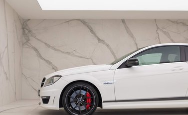 Mercedes-Benz C Class C63 AMG Edition 31