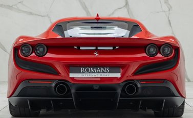 Ferrari F8 Tributo 8